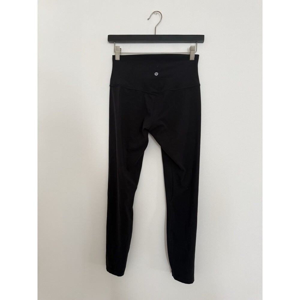 ✿ Lululemon Black High Rise Leggings Yoga Training Workout Size 6 ✿